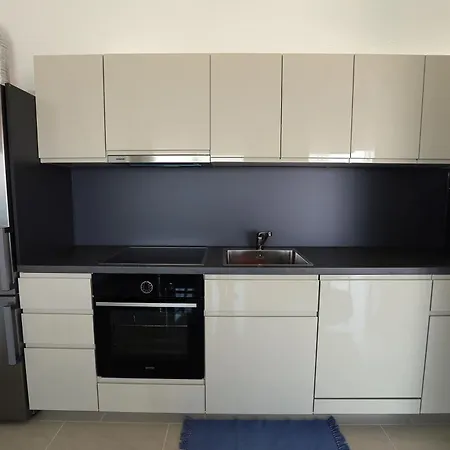 Apartment Neue In Okrug Gornji Und Meerblick *